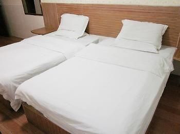 شينزين Hongmei Hostel المظهر الخارجي الصورة